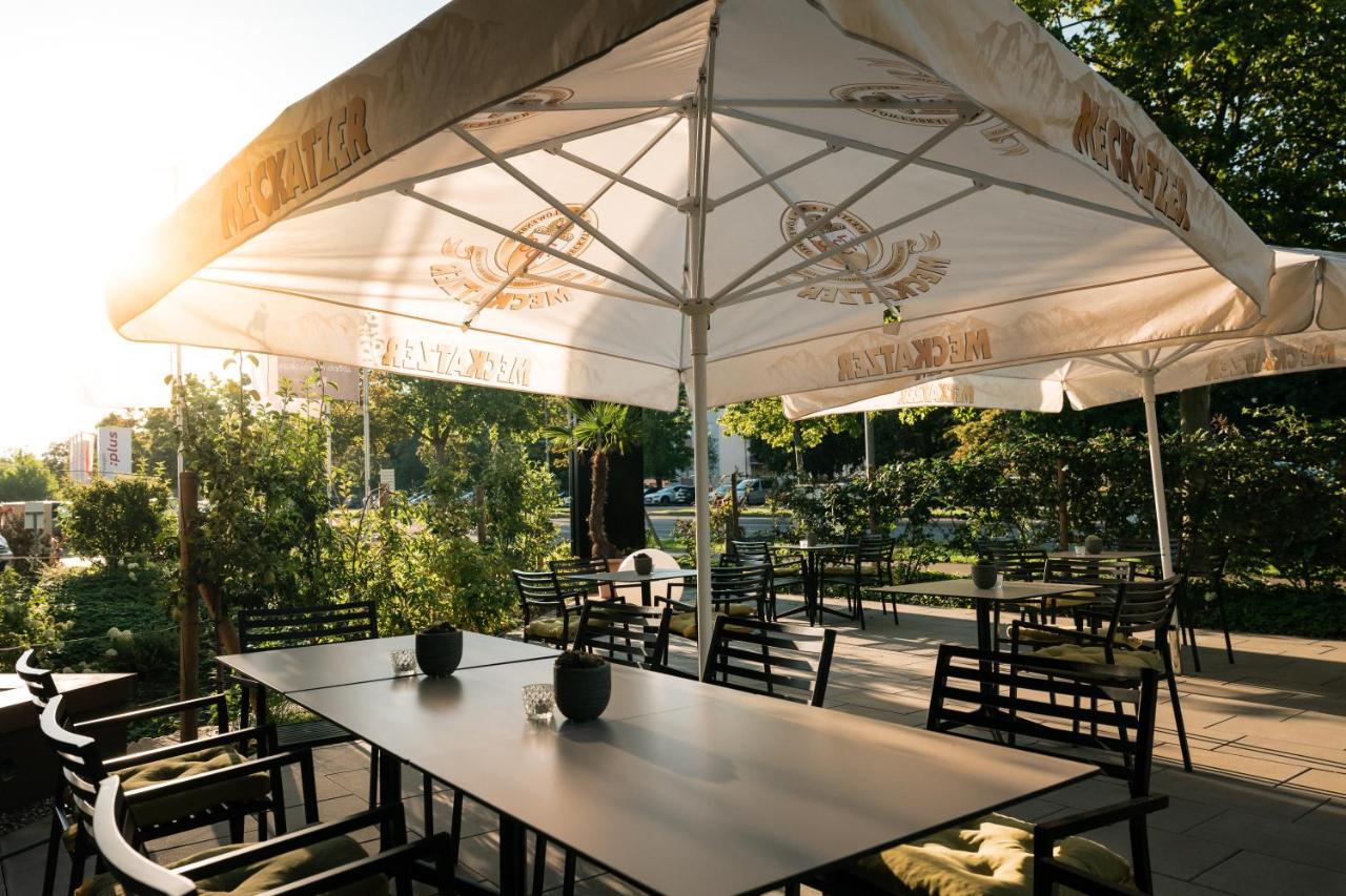 Hotel Trezor Σίνγκεν Εξωτερικό φωτογραφία