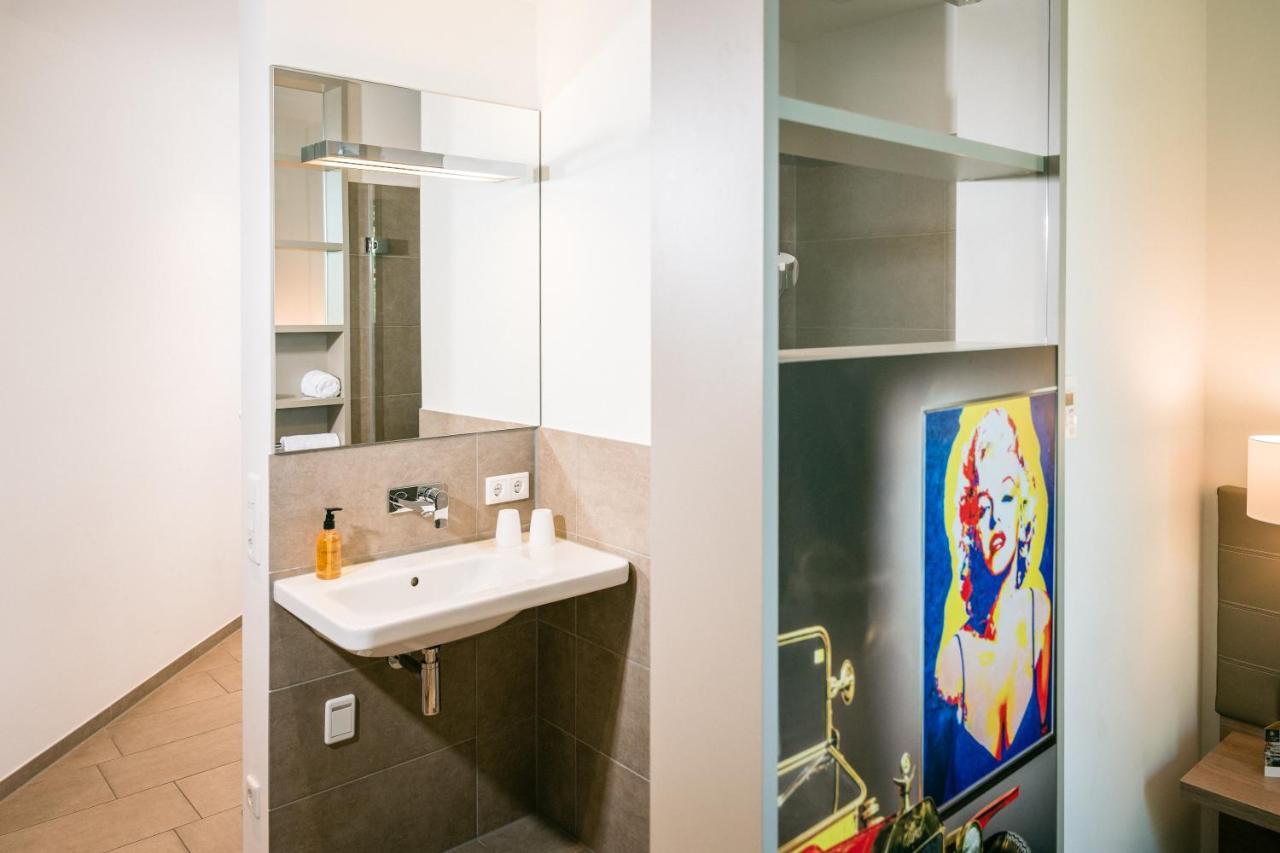 Hotel Trezor Σίνγκεν Εξωτερικό φωτογραφία