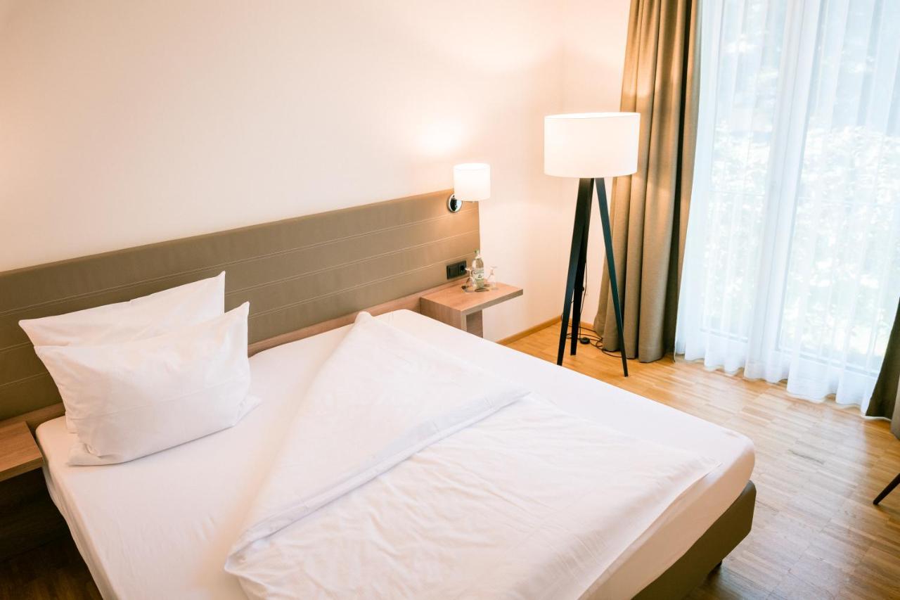 Hotel Trezor Σίνγκεν Εξωτερικό φωτογραφία
